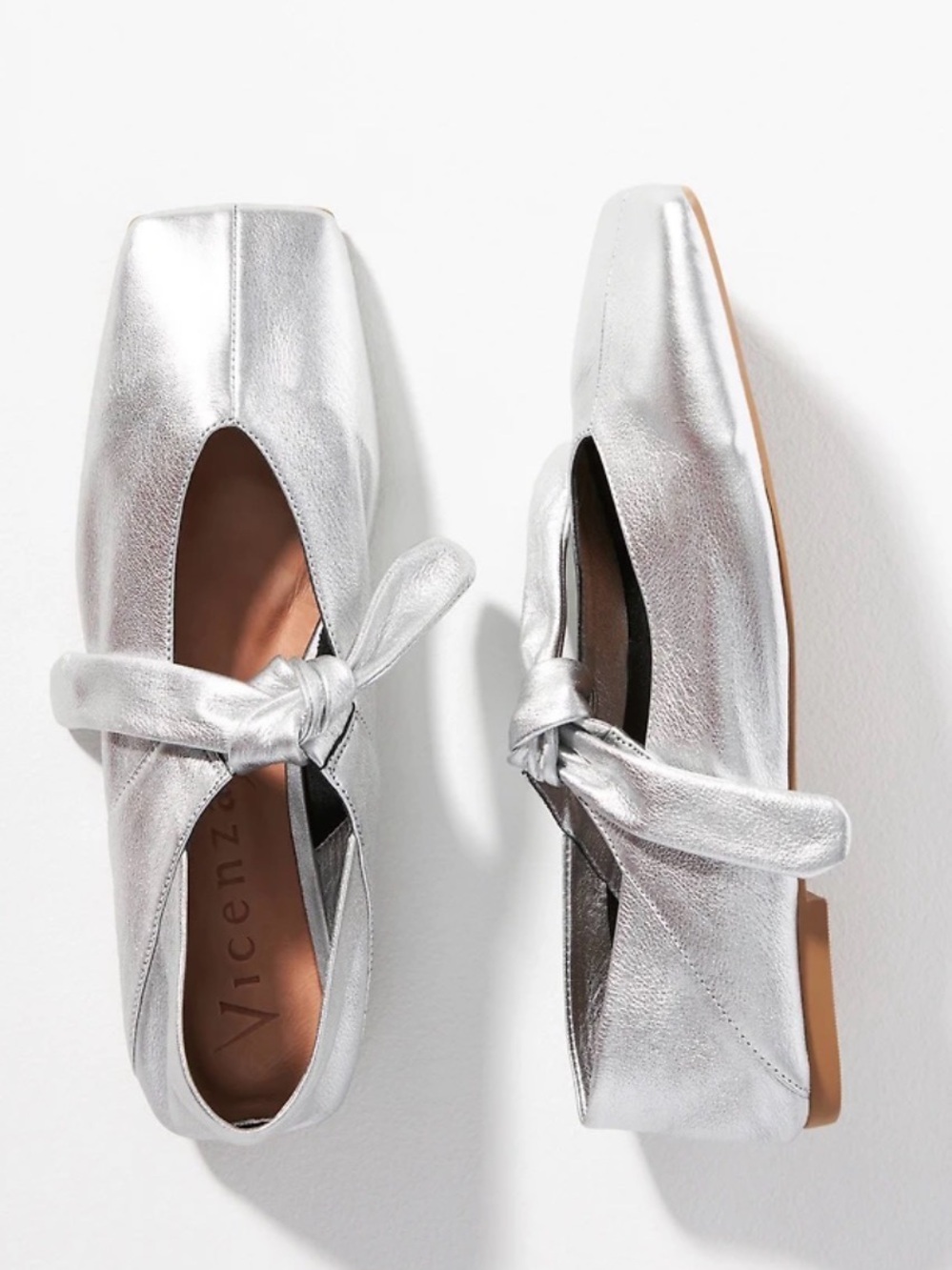 Vicenza size 9 Metallic Silver Tie-Front Ballet Flats